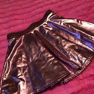 Nwot metallic pink flare skirt S